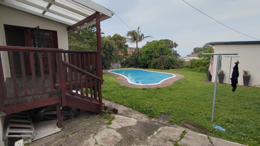 To Let 1 Bedroom Property for Rent in Berea Eastern Cape